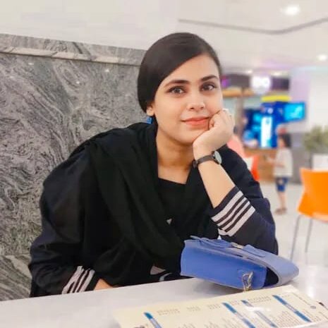 Sajeela Waseem, Senior Graphic Designer Ali g Essential