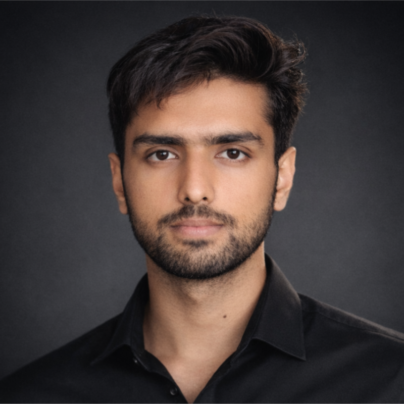 Syed Abdullah, Senior Software Engineer Ali g Essential